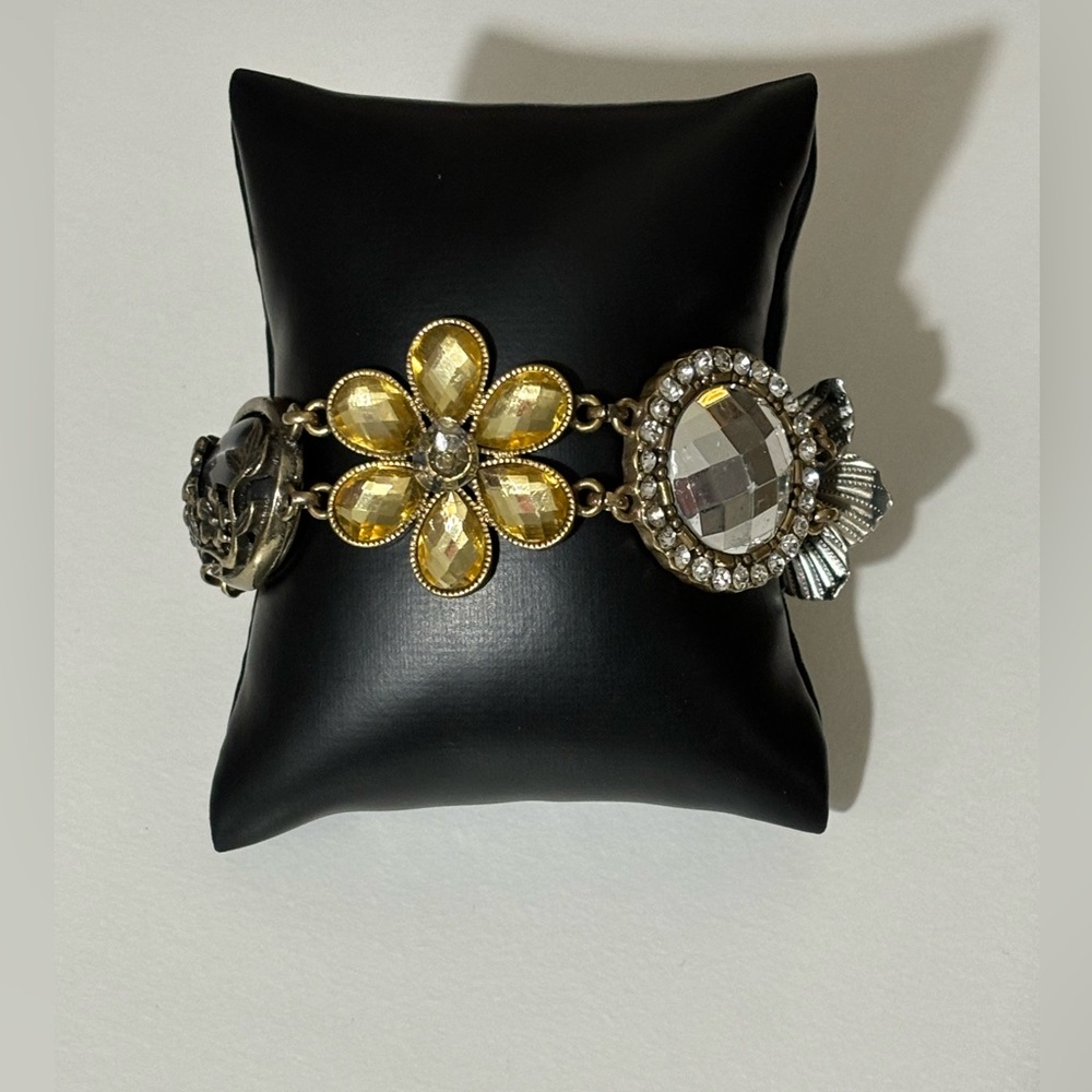 3/$17 Bling Flower Bracelet